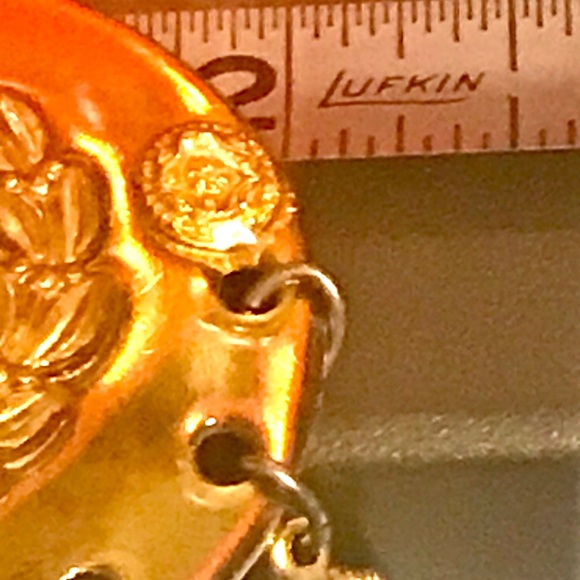 Designer Patti Horn Enameled Brooch - Picture 7 of 7